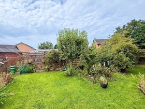 Photo 13- click for photo gallery